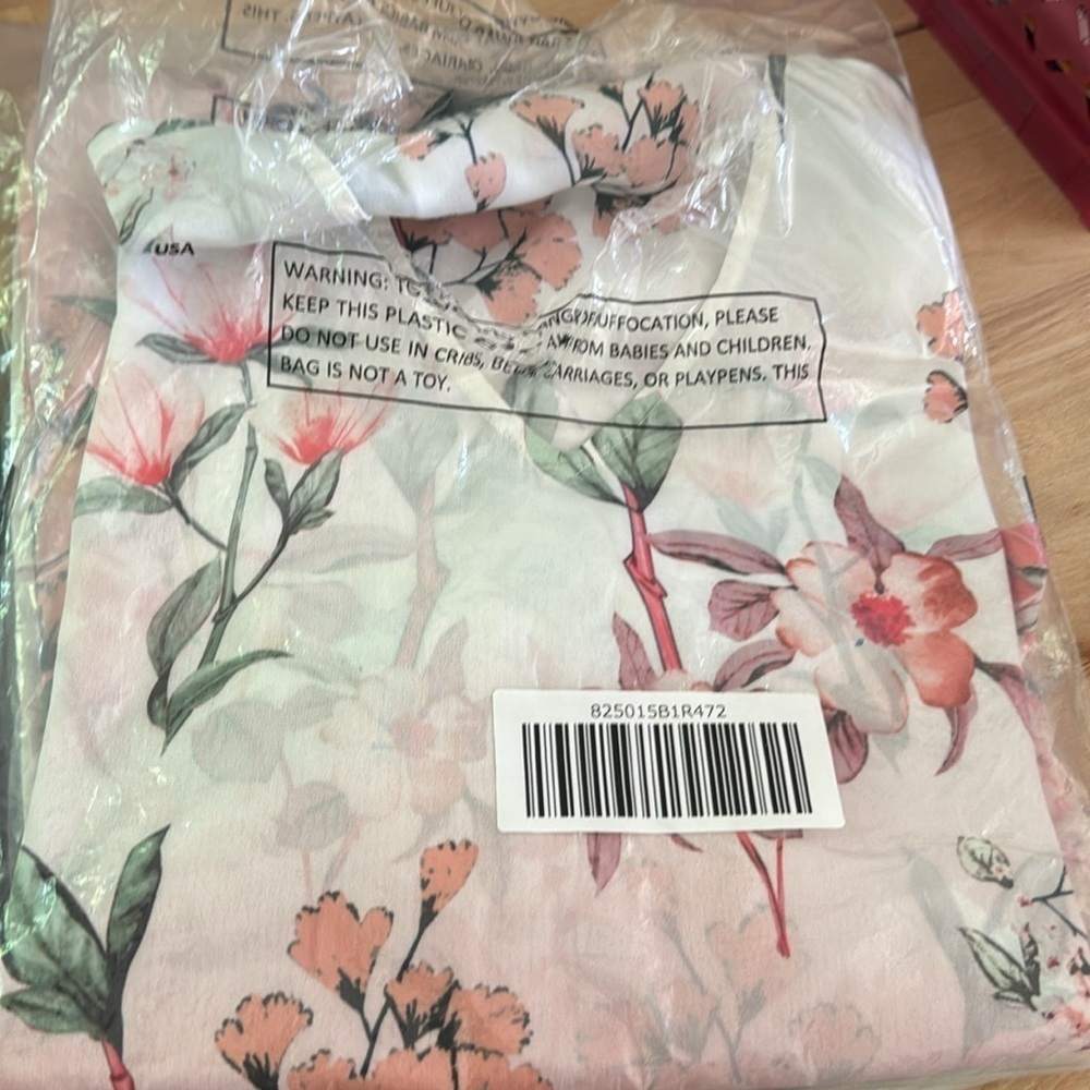 Colleen Lopez Floral White Sharkbite Ombre Dolman Blouse XXS - Picture 2 of 2